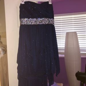 Blue Sparkly Sequinced Formal Dress